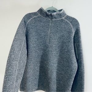 Men’s Kuhl Fleece/ Wool Half Zip up sweater/pullover